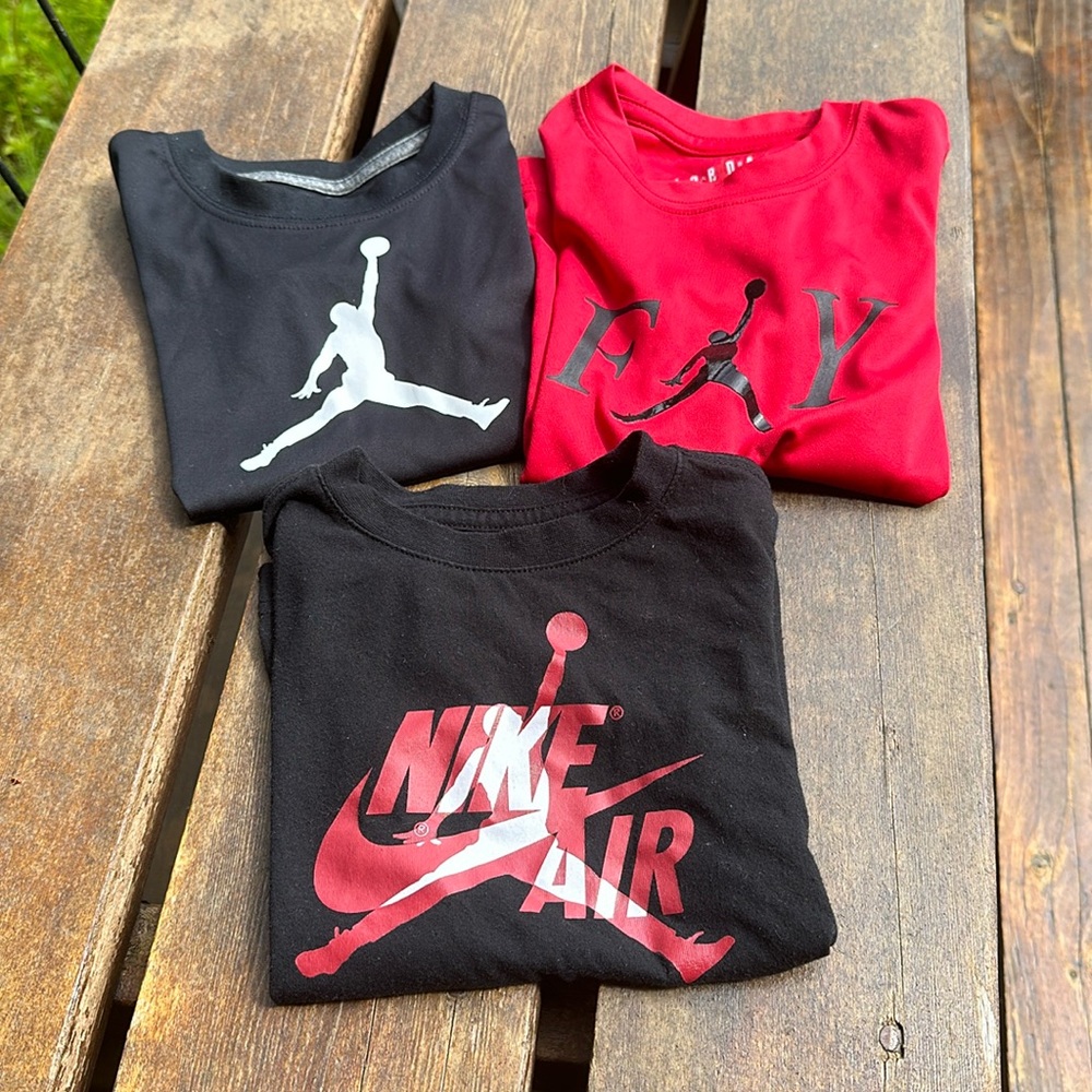 Nike Jordan tops bundle